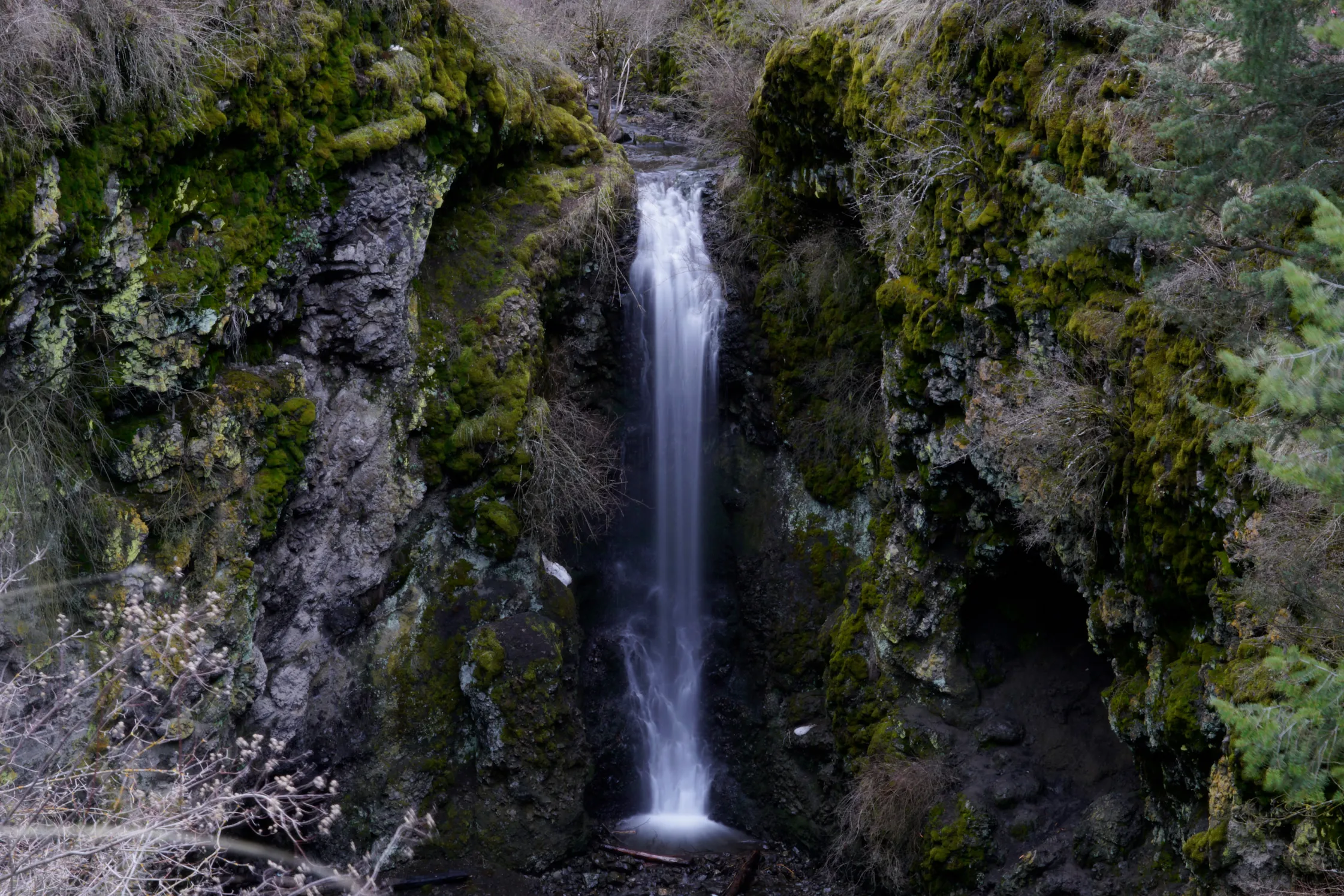 Mystic Falls (in Indian Canyon Park, Spokane, Washington