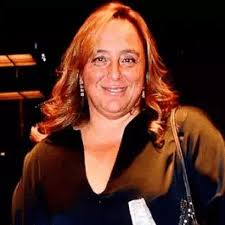 Ayşe Barim: Rising Star in Music and Entertainment