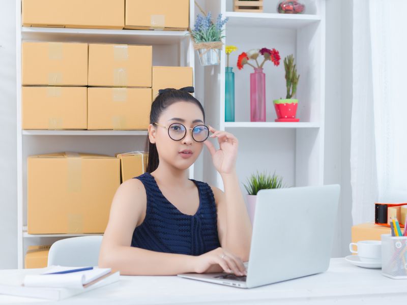 Why Every Amazon Seller Needs an AI Writing Tool for Amazon Listings